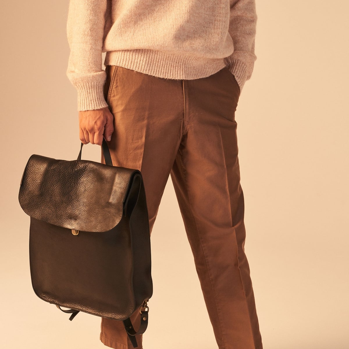 Arlo leather backpack - Black (image n°6)