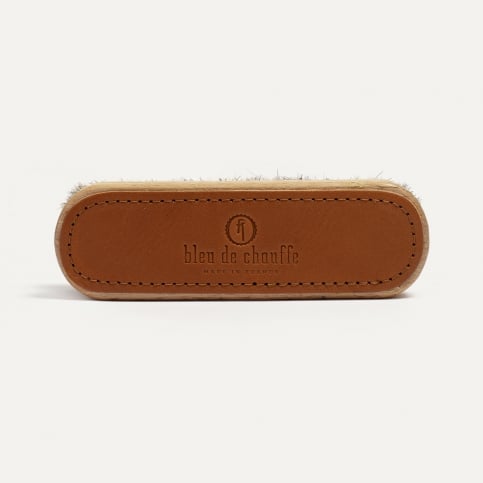 Brosse à reluire pour cuir