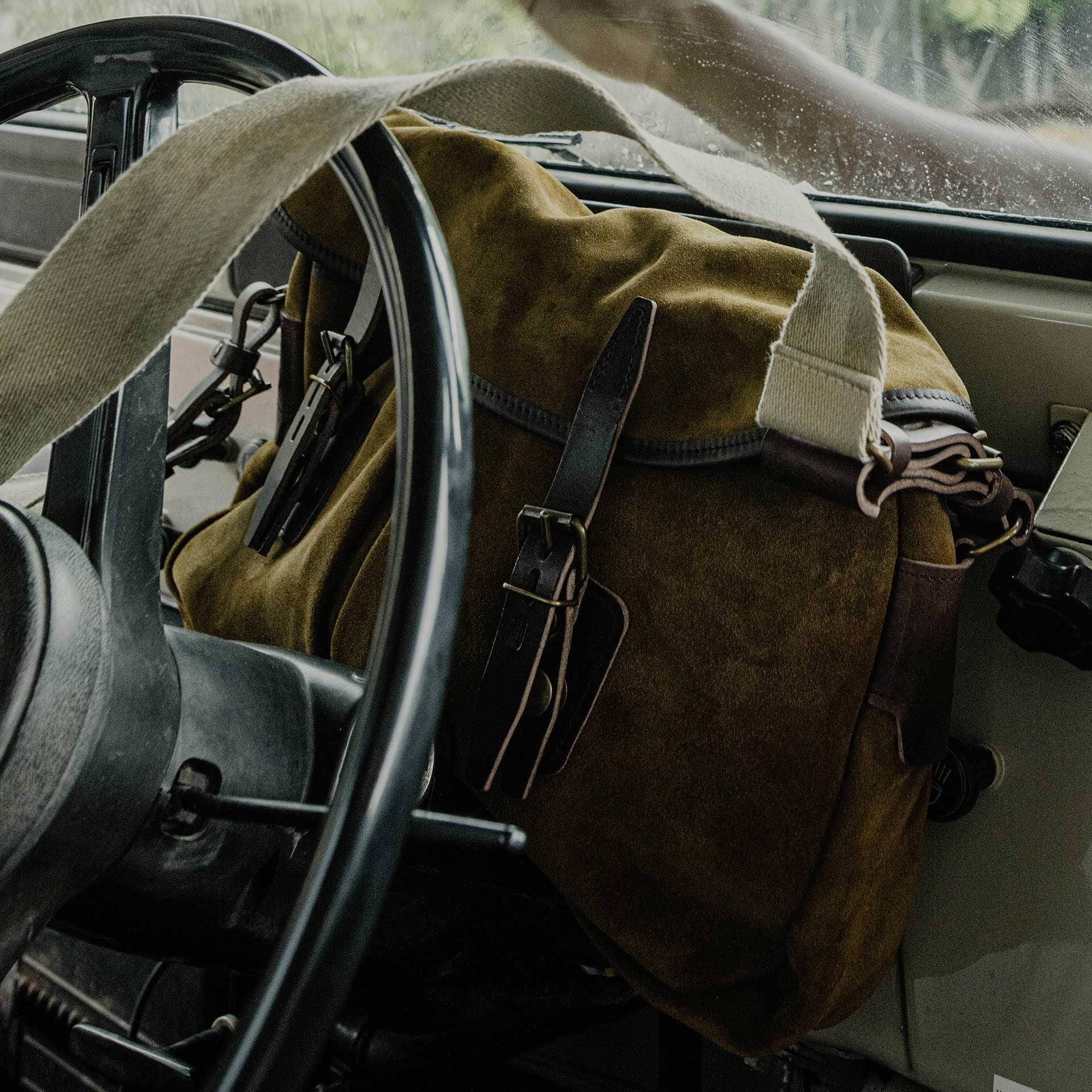 Musette S Fisherman's bag / Suede - Hazelnut Brown (image n°6)
