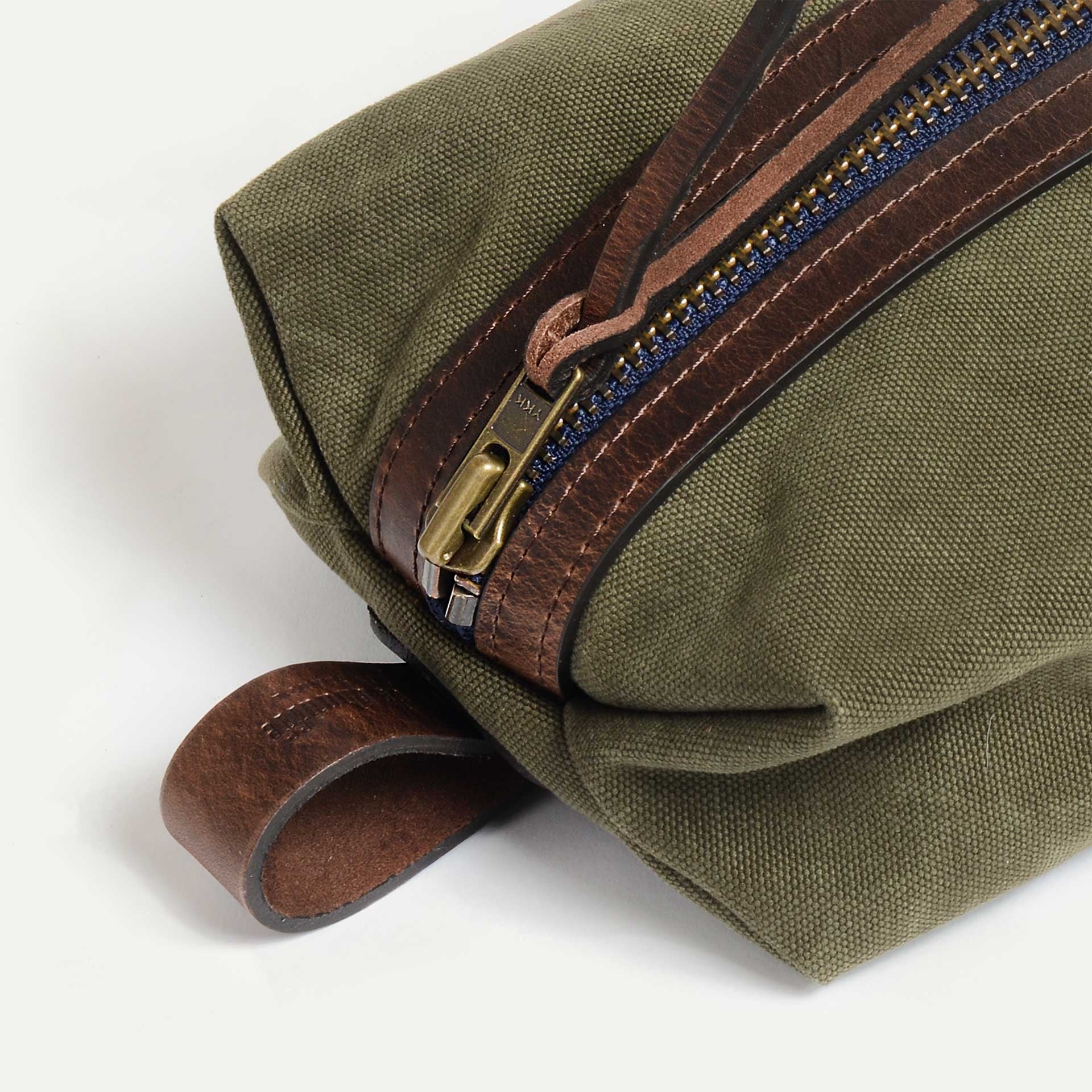 Trousse de toilette ZAZOU - Kaki foncé stonewashed (image n°4)