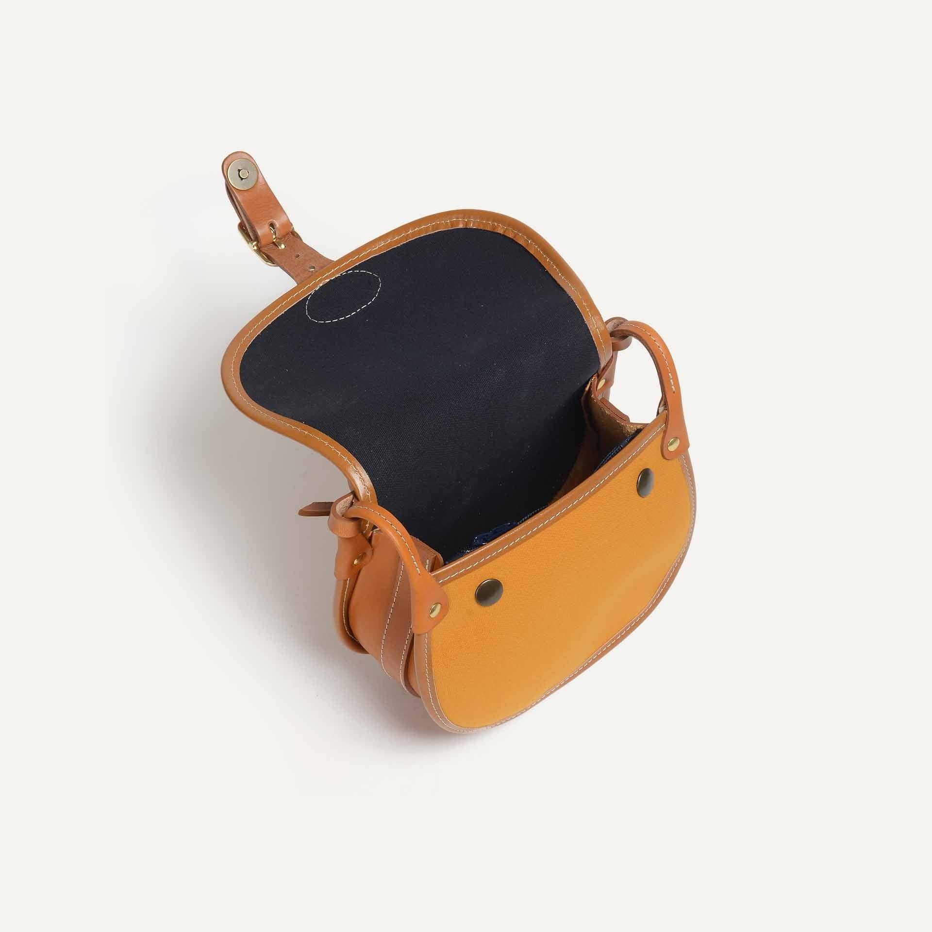 Jagdtasche Diane M - Gelber Ocker / Canvas und Leder (image n°4)