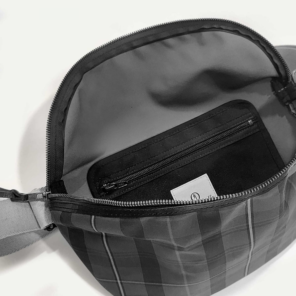 New Beat XL Belt bag - Blue tartan (image n°6)