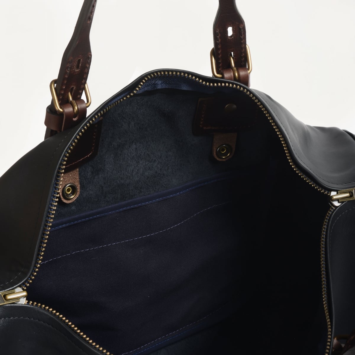 Hobo Liscio Travel Bag - Black (image n°5)