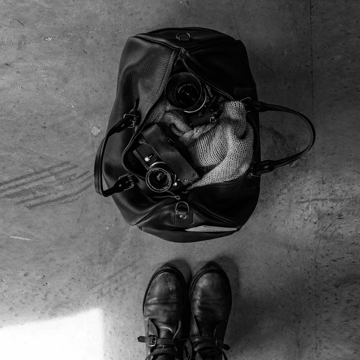 Sac de voyage Hobo liscio - Noir (image n°8)