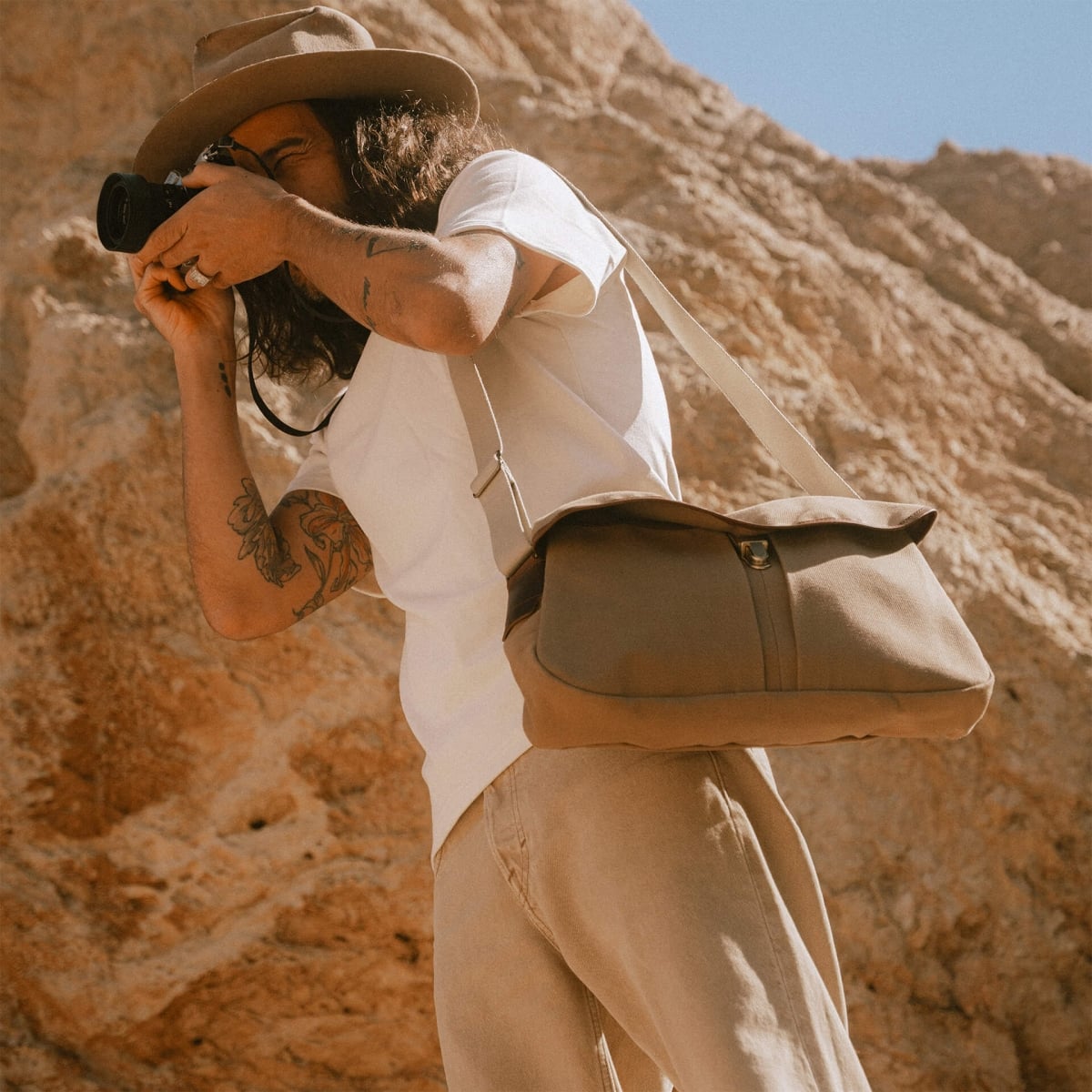 Léon messenger bag - Camel BM (image n°9)