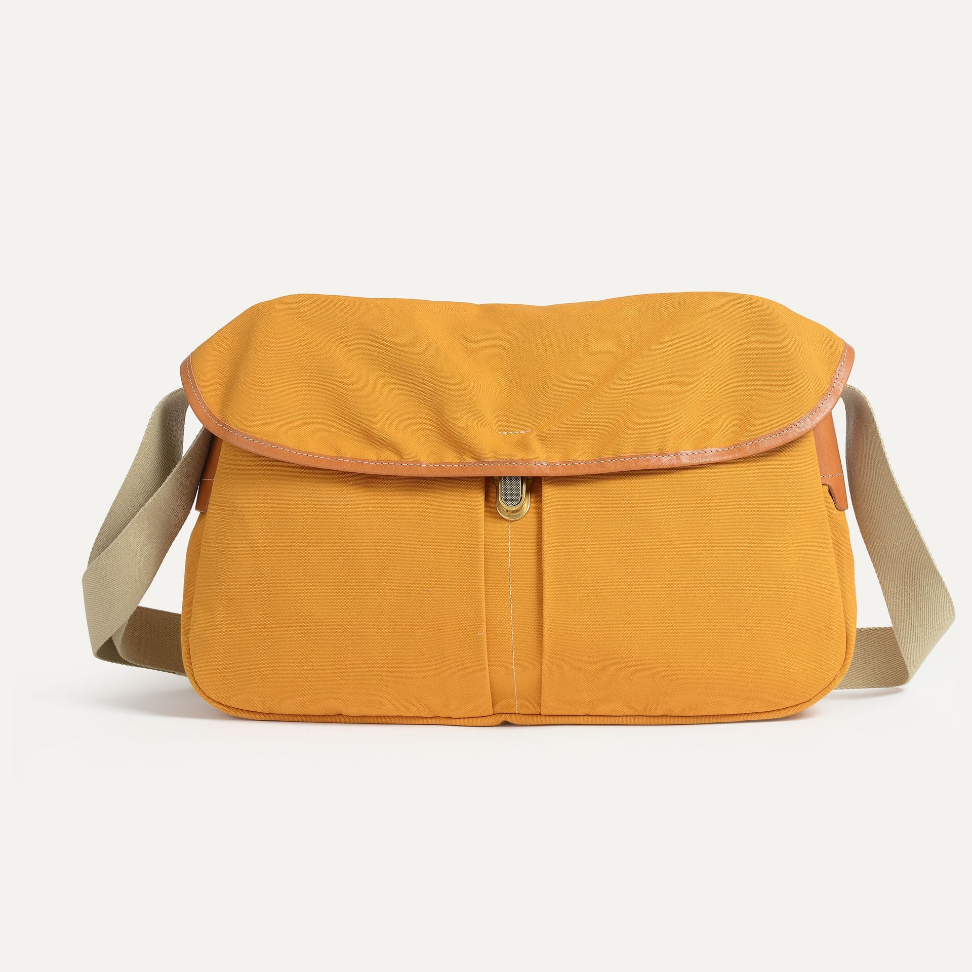 Léon messenger bag - Ochre (image n°1)