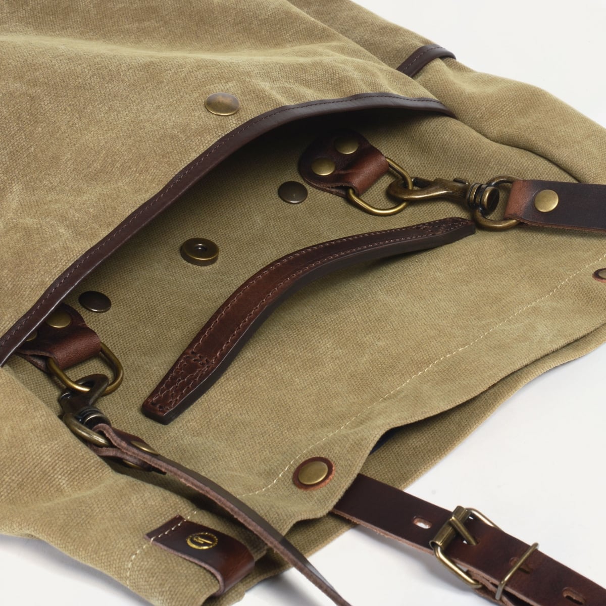Musette Gaston - Kaki US stonewashed (image n°4)