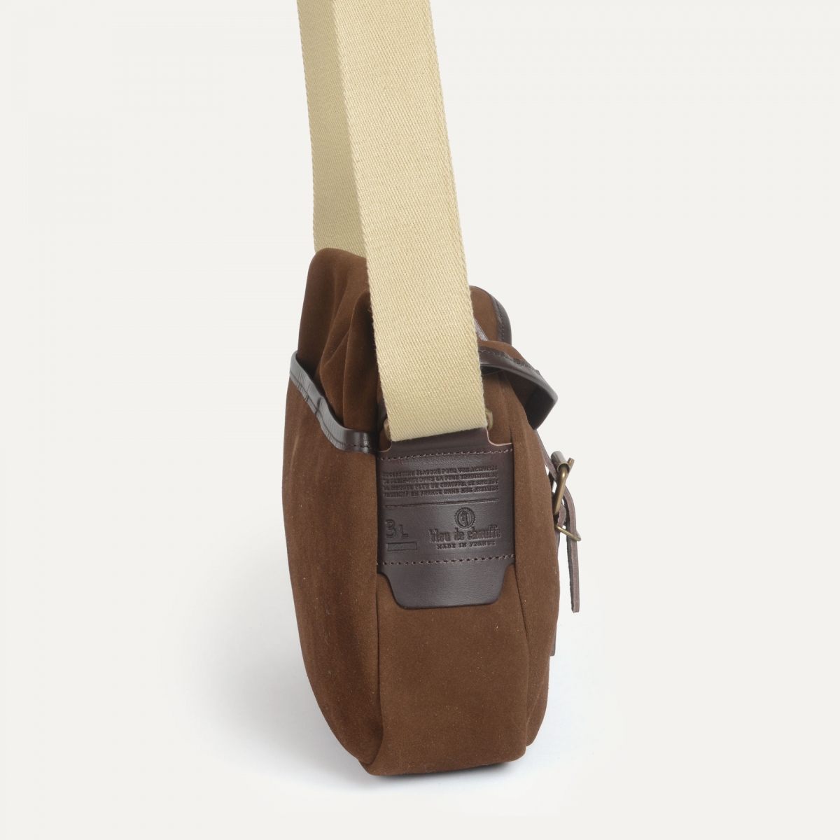 Musette XS Fisherman's bag / Suede - Chocolat (image n°4)