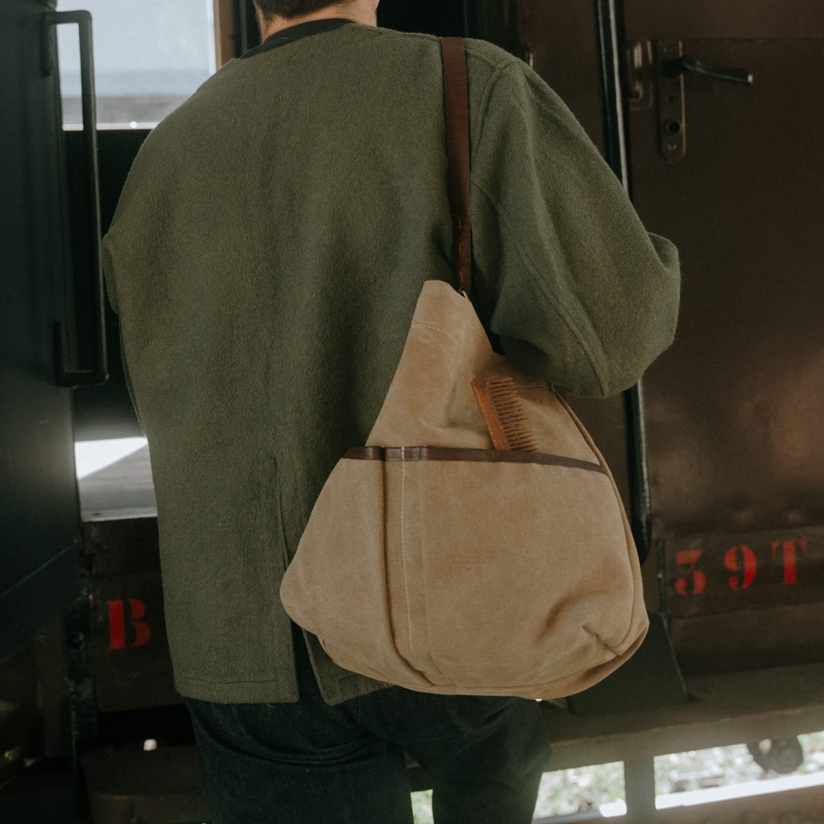 Pochette haute Gombe - Kaki US Stonewashed (image n°9)