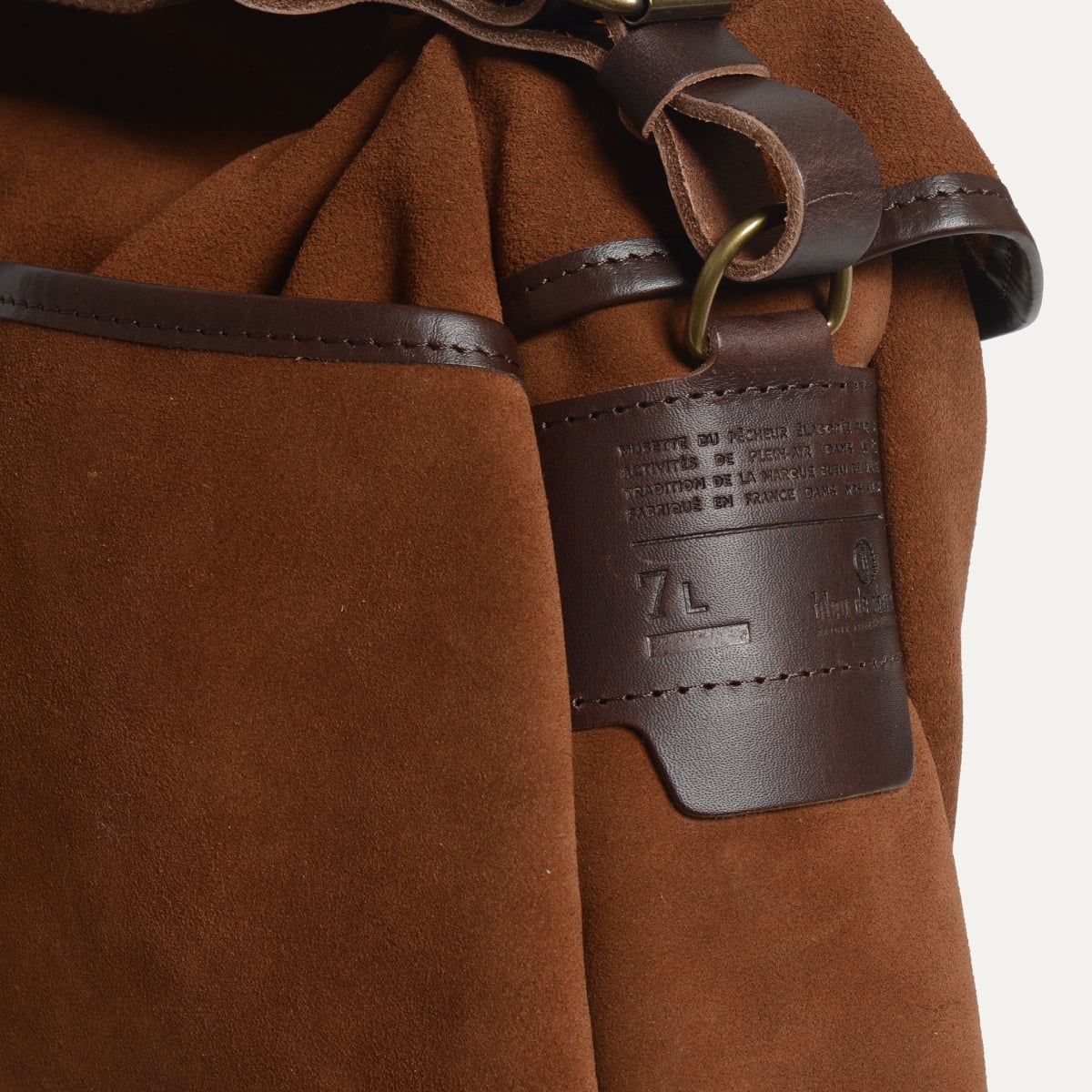 Musette M Fisherman's bag / Suede - Fawn Brown (image n°3)