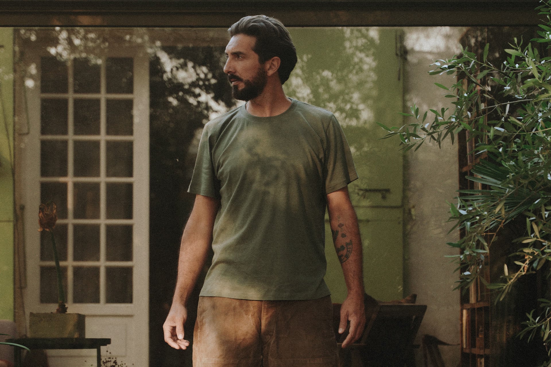 Discover our new hamp t-shirt, bio-sourced & made to last.