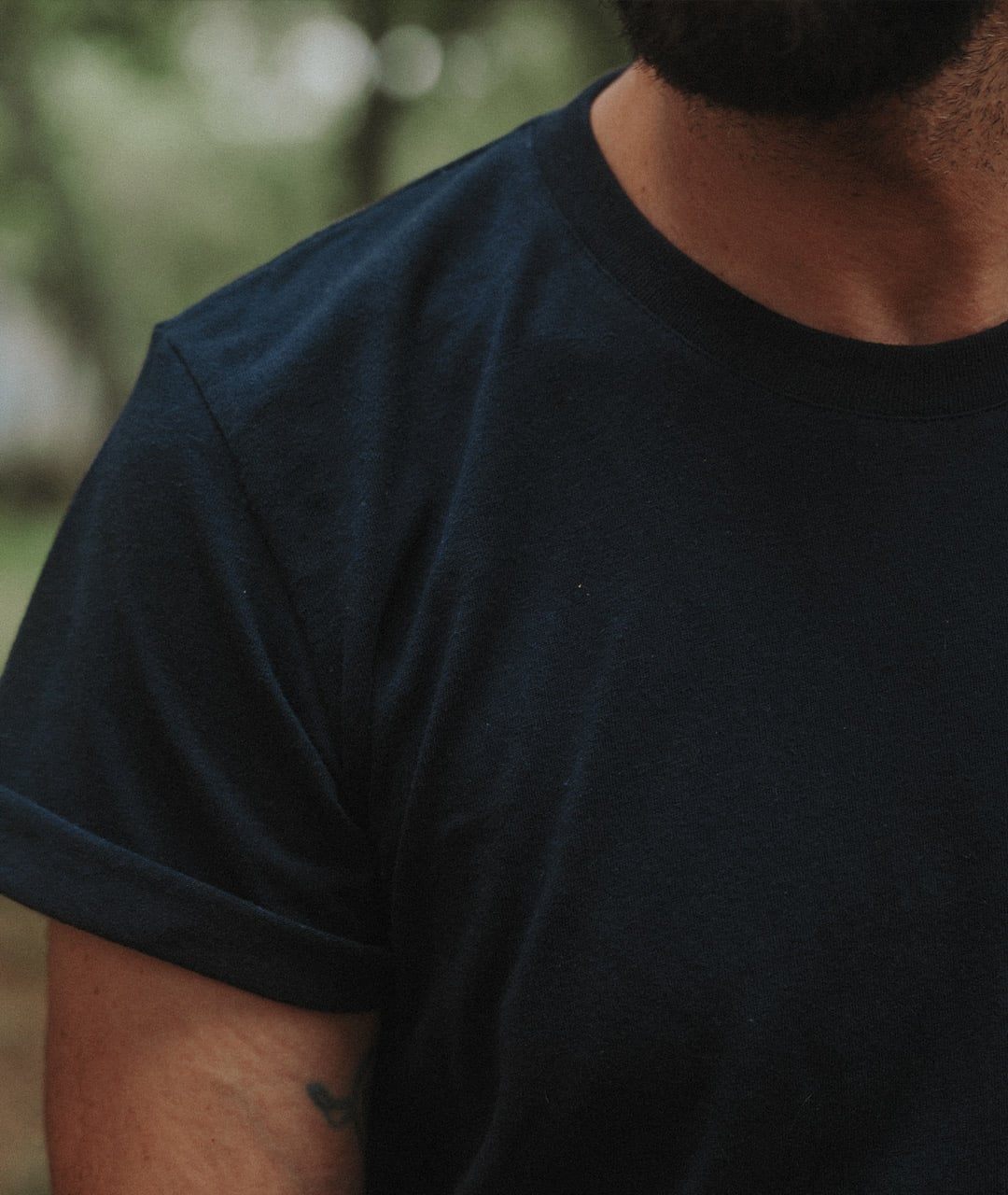 Discover the navy blue French t-shirt