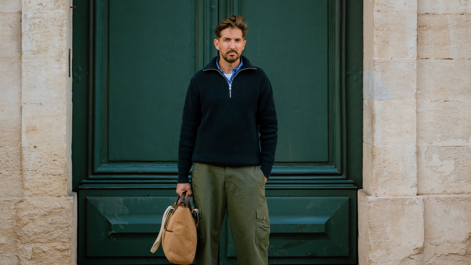 High-end men's sweater