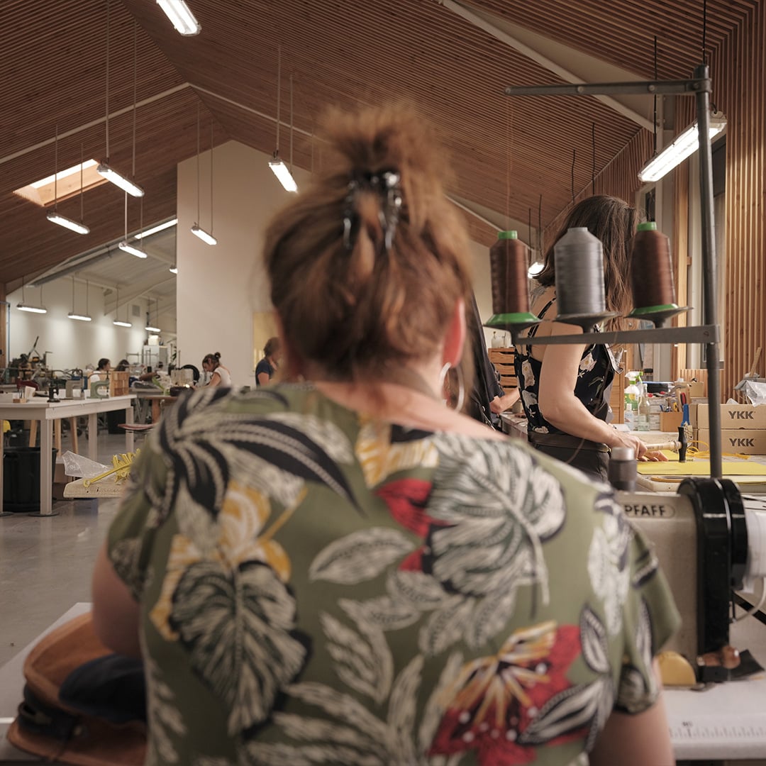 El interior del taller de marroquinería Bleu de Chauffe