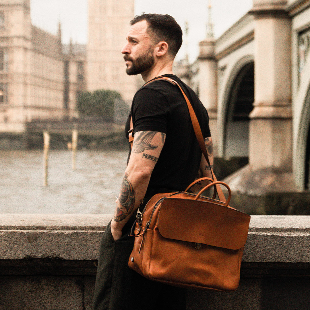 Sac pour le travail en cuir 