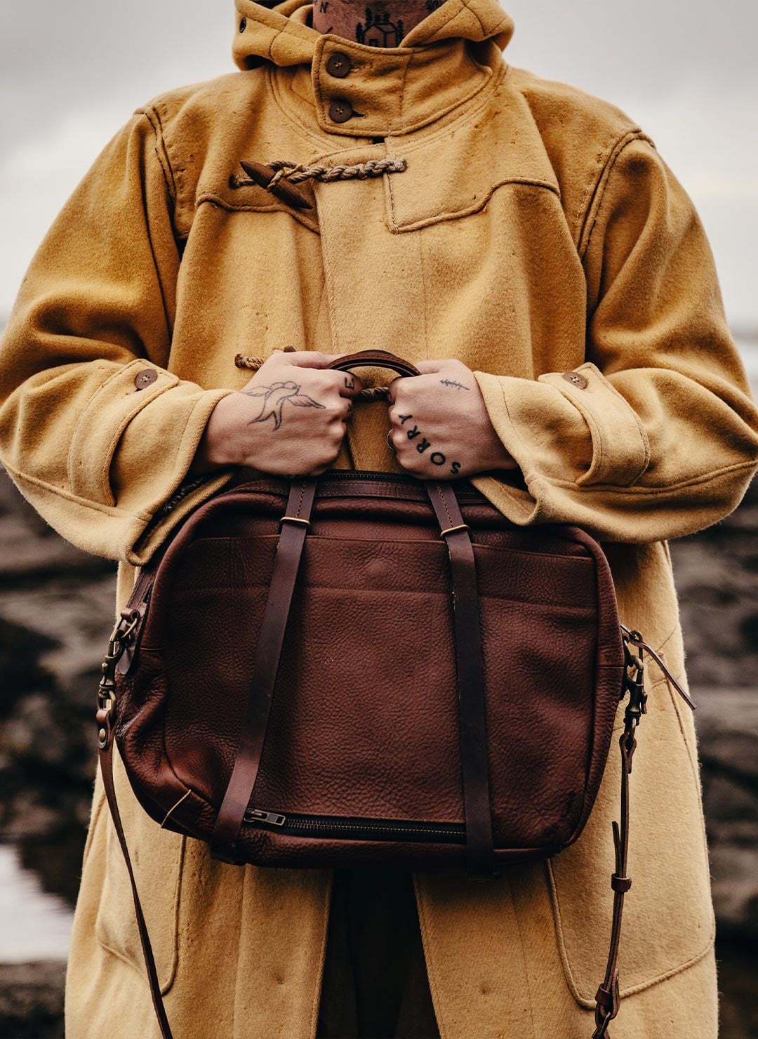 Bolso de cuero, protección contra la lluvia