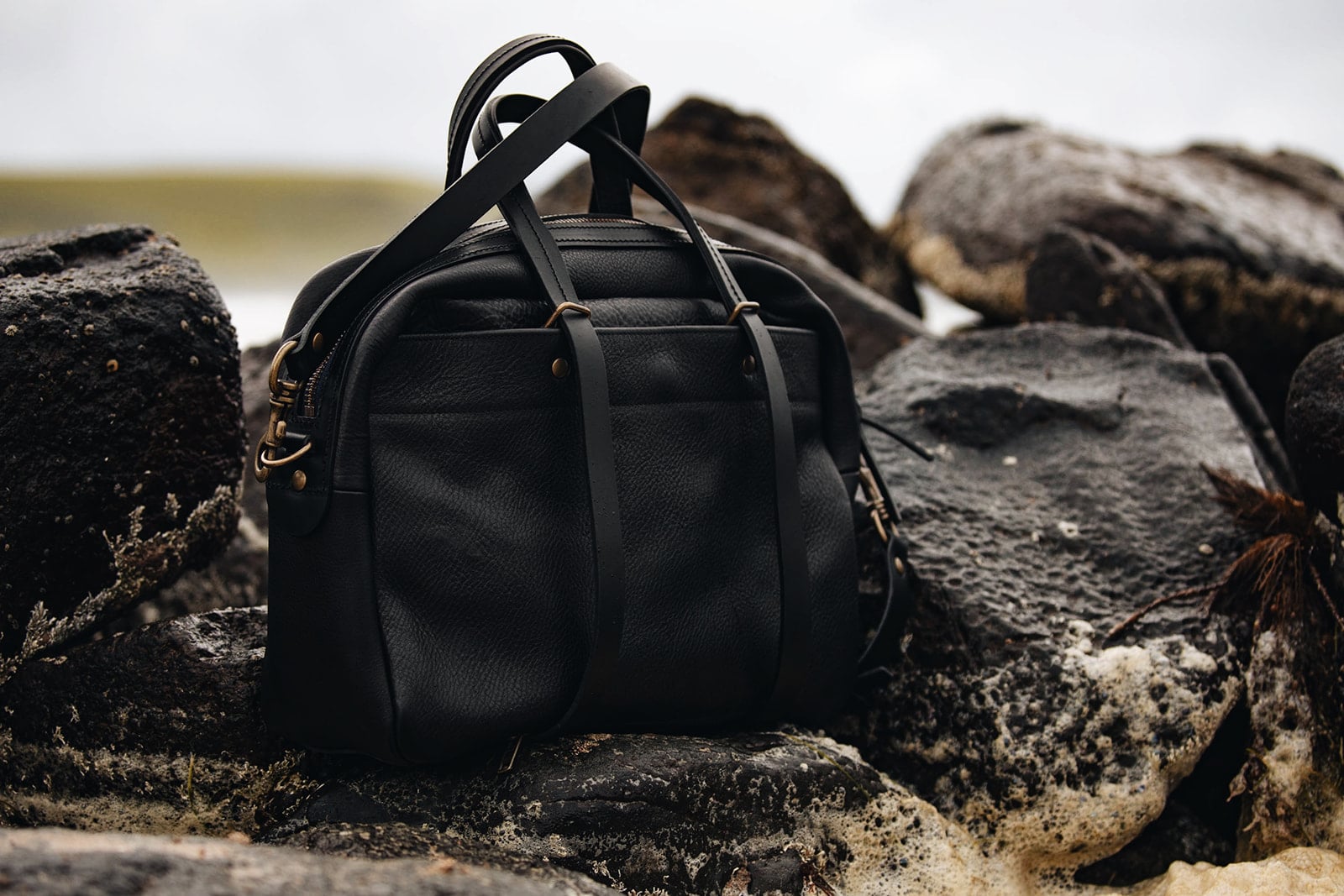 Letaher business bag - Report